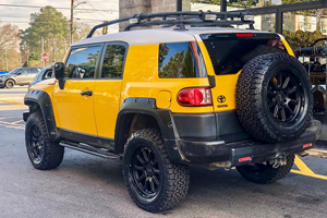 Toyota FJ Cruiser with Black Rhino Chase